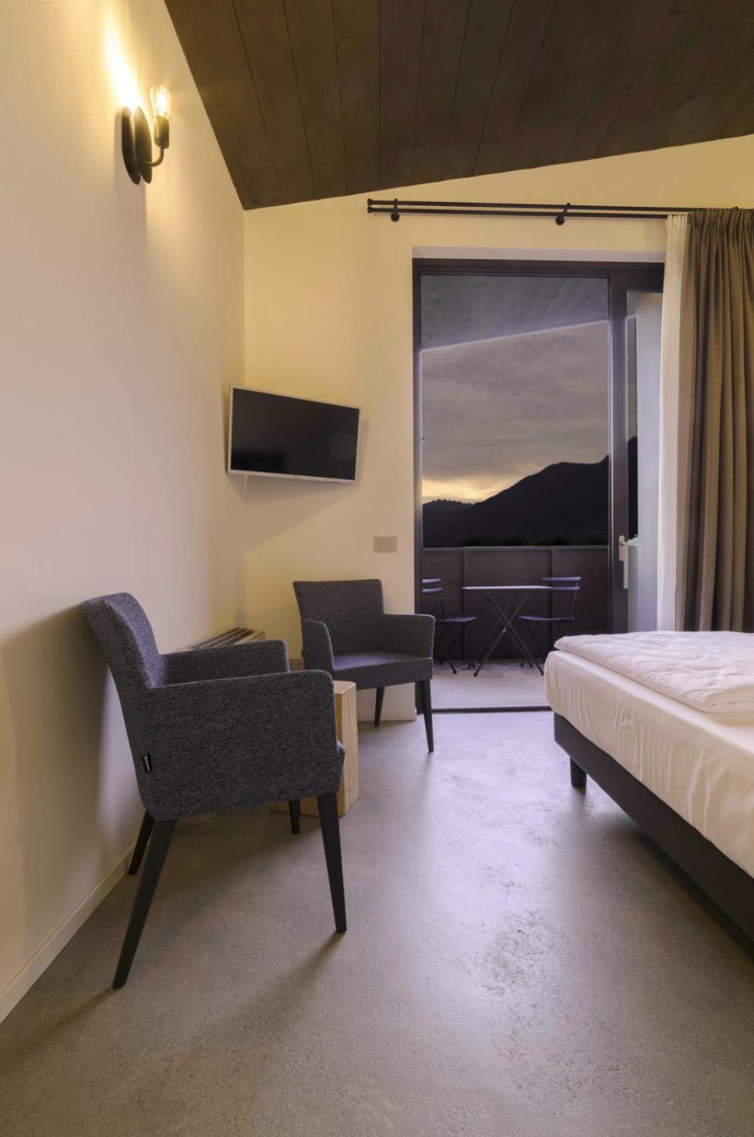 Agriturismo B&B Caffe E Vino ซอนดริโอ ภายนอก รูปภาพ