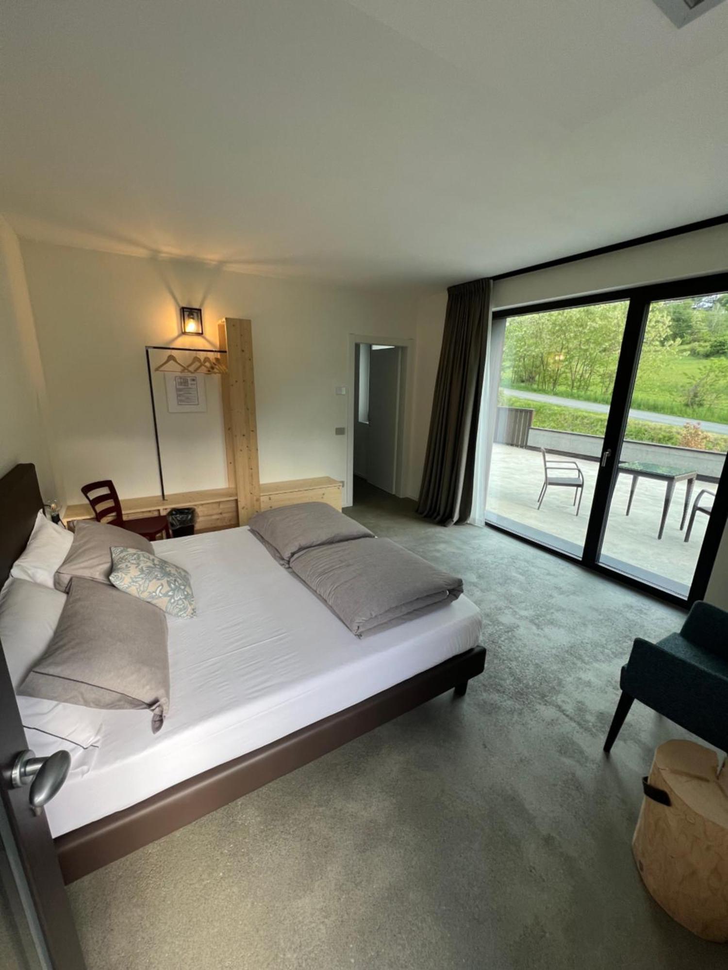 Agriturismo B&B Caffe E Vino ซอนดริโอ ภายนอก รูปภาพ